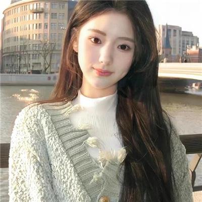 他的模样